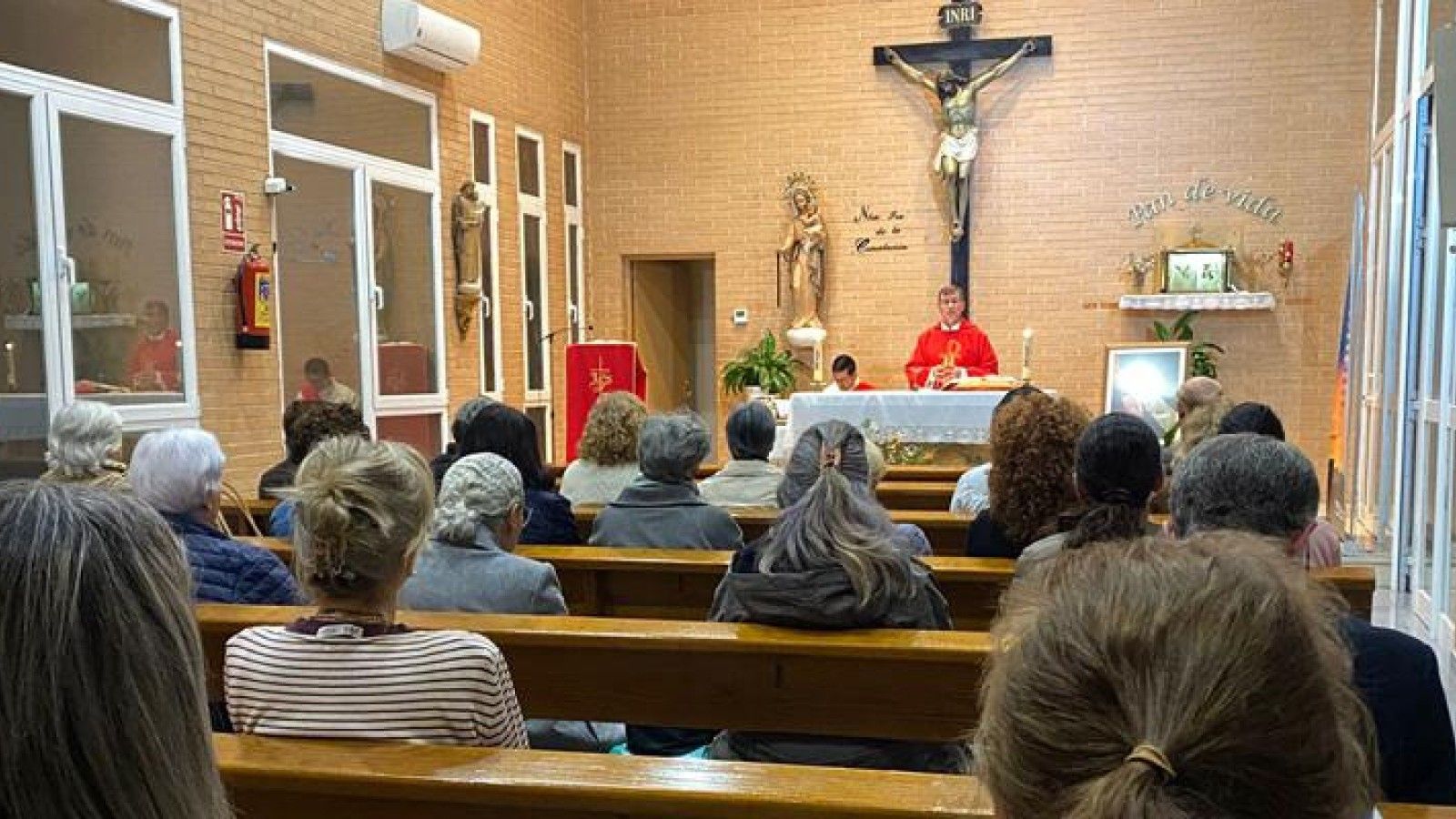 La parroquia de Loreto crea un grupo de oración de madres cristianas