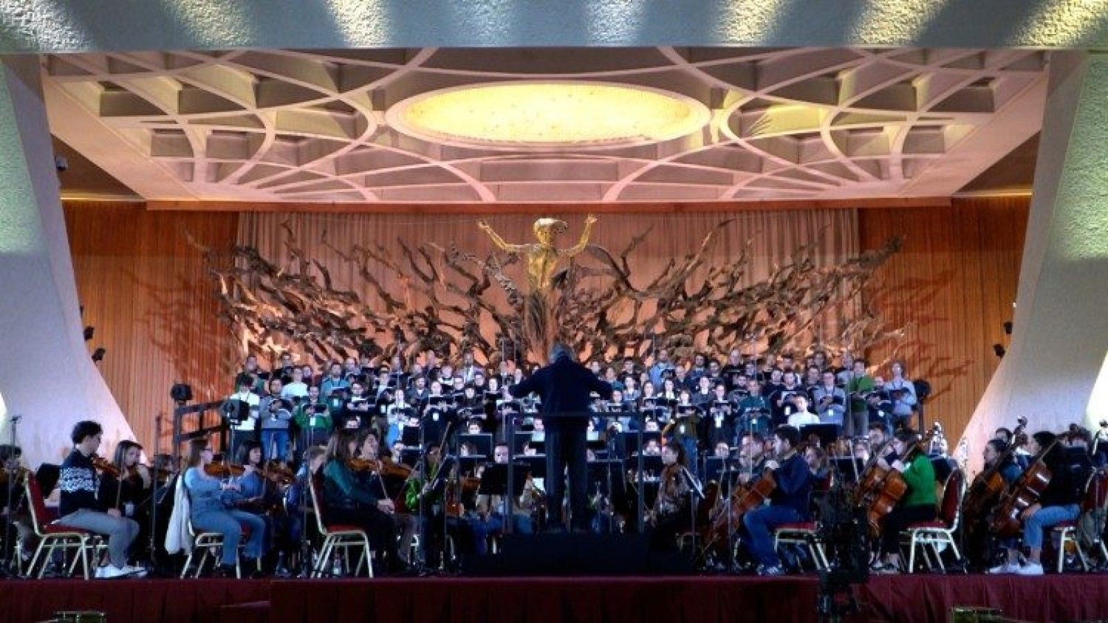 Riccardo Muti dirigirá un concierto en el Vaticano el 12 de diciembre