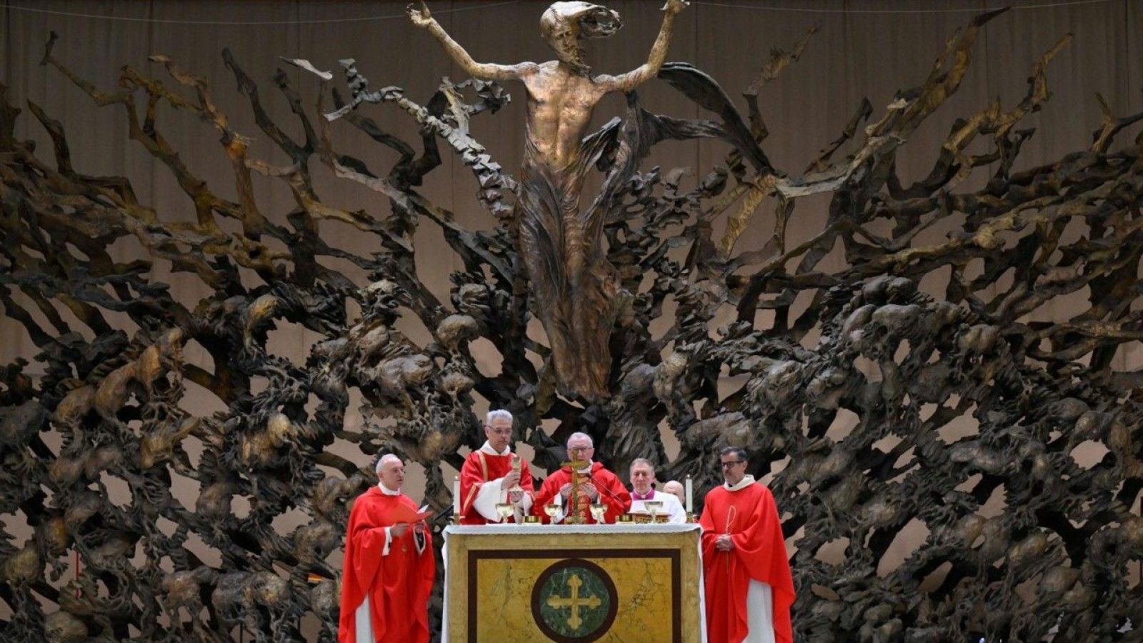 El cardenal Parolin celebra la Misa por el Jubileo de la Diplomacia Italiana