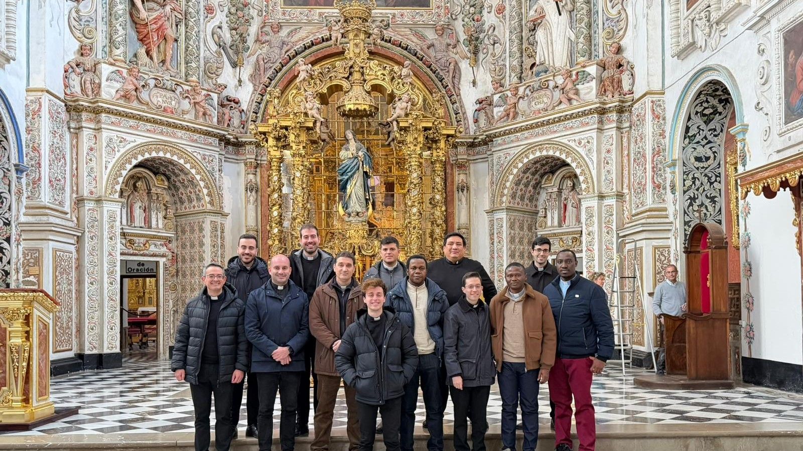 El clero joven celebra un encuentro navideño en Granada con casi 20 presbíteros