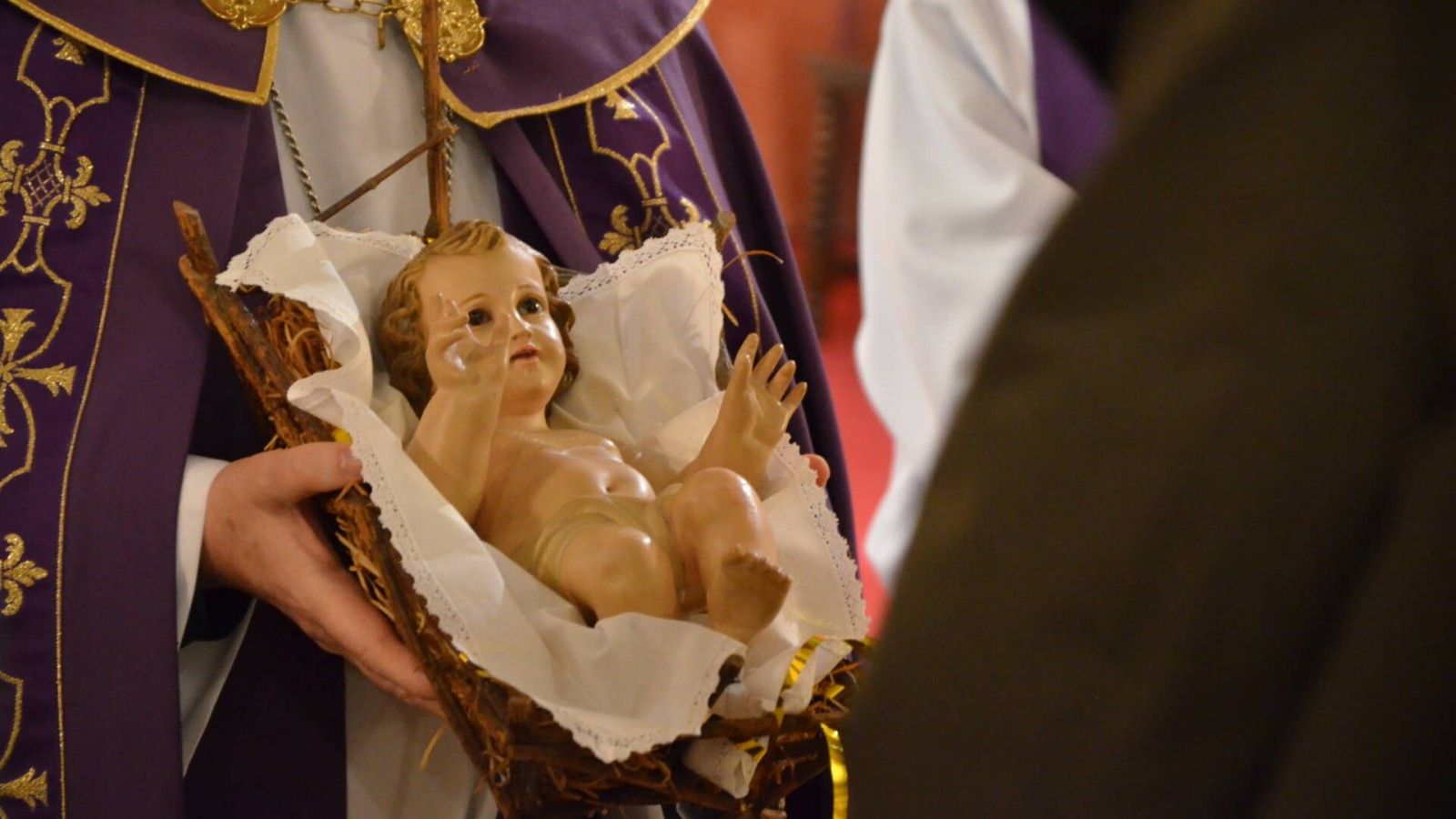 El arzobispo de Burgos preside la liturgia navideña en el Seminario de San José