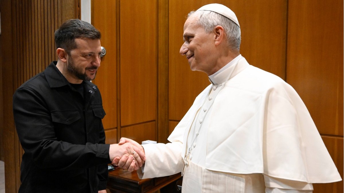 Debate sobre la secuencia de los Evangelios y eventos actuales de la Iglesia