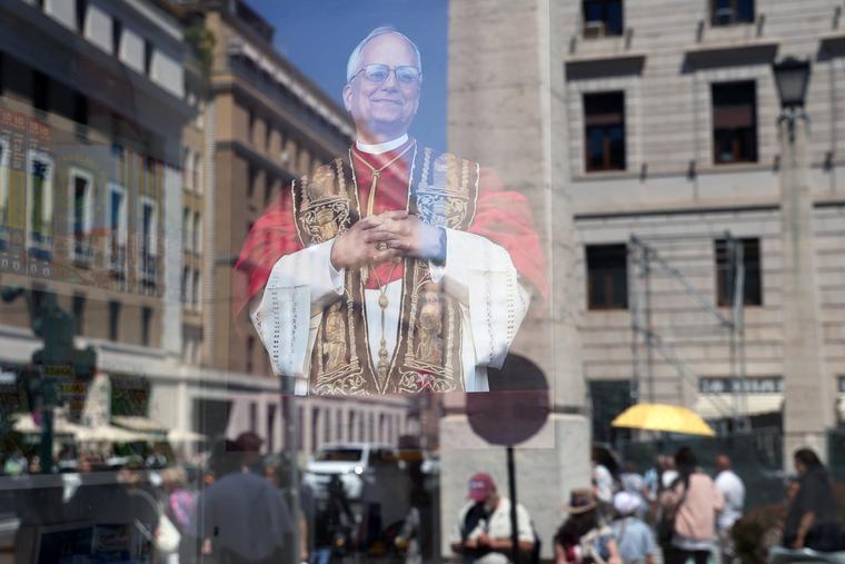 Pizzaballa y Teófilo III visitan Gaza tras el ataque a una iglesia católica