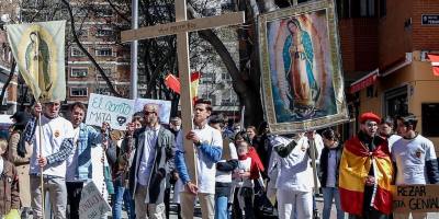 enraizados-defiende-la-fe-catolica-ante-la-censura-del-congreso-de-los-diputados