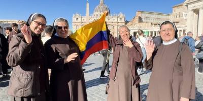 las-hermanas-franciscanas-celebran-100-anos-de-adoracion-perpetua-en-colombia