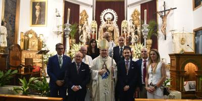 el-obispo-de-jaen-celebra-el-aniversario-de-la-cofradia-del-rosario