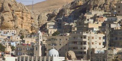 el-padre-fadi-azar-denuncia-la-persecucion-de-cristianos-en-siria