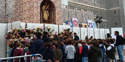 los-ninos-del-colegio-el-prado-ensayan-himno-para-la-virgen-de-la-almudena
