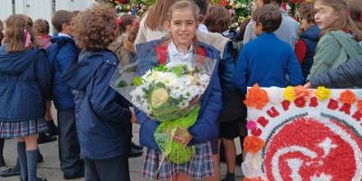 mas-de-10-000-ninos-participan-en-la-ofrenda-floral-a-la-virgen-de-la-almudena