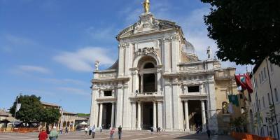 el-papa-leon-xiv-clausurara-la-asamblea-general-de-la-cei-en-asis