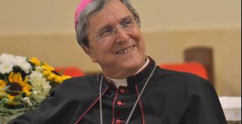 el-obispo-savino-desafia-la-doctrina-al-defender-el-amor-homosexual