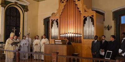 el-arzobispo-de-burgos-inaugura-un-nuevo-organo-en-el-seminario