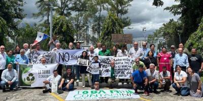 el-cardenal-cabrera-herrera-lidera-protestas-contra-la-mineria-en-ecuador