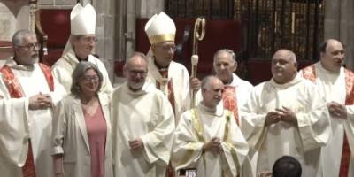 el-cardenal-omella-ordena-a-tres-nuevos-diaconos-en-barcelona