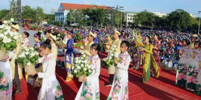 la-diocesis-de-da-nang-celebra-una-multitudinaria-peregrinacion-mariana