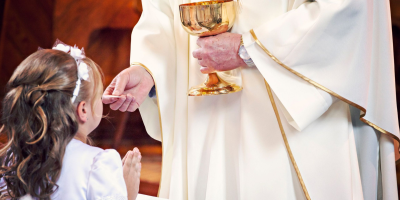 por-que-ningun-nino-hara-la-comunion-en-2027-en-la-diocesis-de-almeria