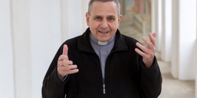 sacerdote-aleman-rompe-con-su-diocesis-por-el-apoyo-del-obispado-al-orgullo-gay
