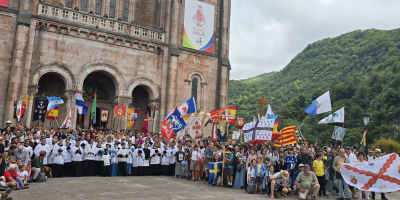 mas-de-1-500-fieles-participan-en-la-peregrinacion-tradicionalista-de-oviedo-a-covadonga