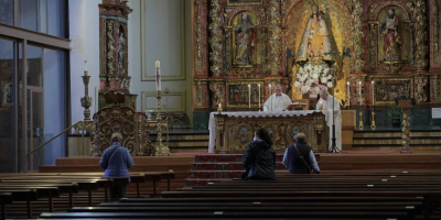 alerta-por-la-caida-en-picado-de-la-practica-religiosa-en-espana-descenso-brusco-de-bautizos-y-matrimonios-catolicos