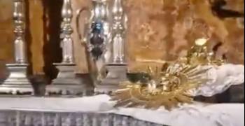 islamista-ataca-el-santisimo-sacramento-en-una-capilla-de-valencia