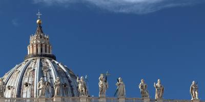 la-iglesia-enfrenta-desafios-de-colegios-confiscados-a-escandalos-financieros