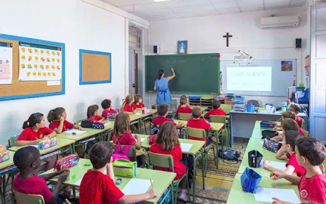 El Estado recibe críticas por las inspecciones intrusivas en las escuelas católicas