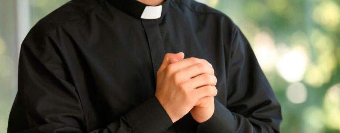 Sacerdotes agotados y solos: el diagnóstico desde el Vaticano