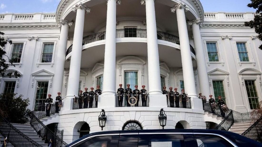 La Casa Blanca responde a León XIV: “Rezar por las tropas es algo noble”