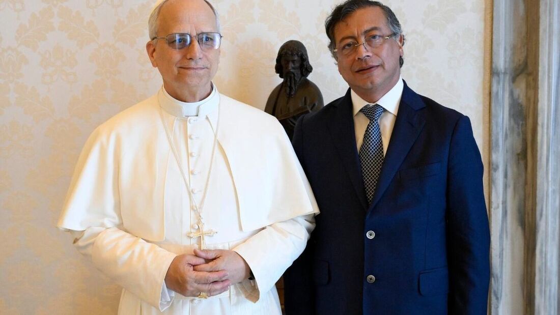 León XIV condena la violencia en Colombia y llama a apostar por la paz