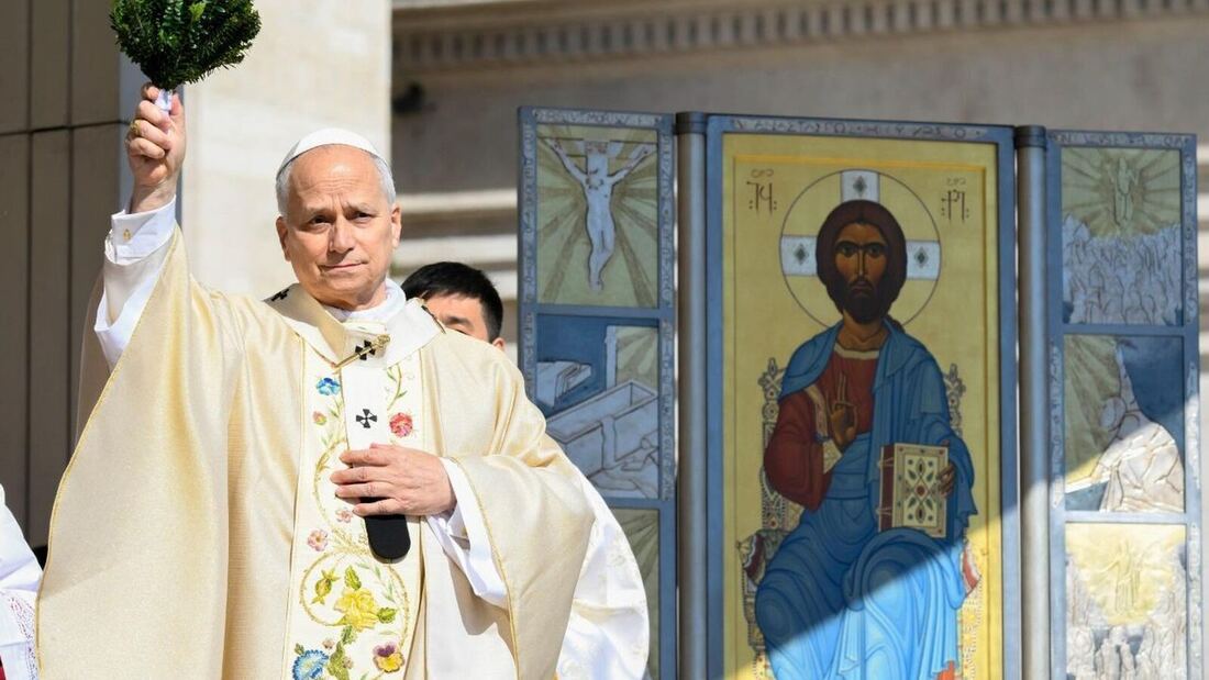 León XIV proclama que “la muerte ha sido vencida” en su homilía de Pascua