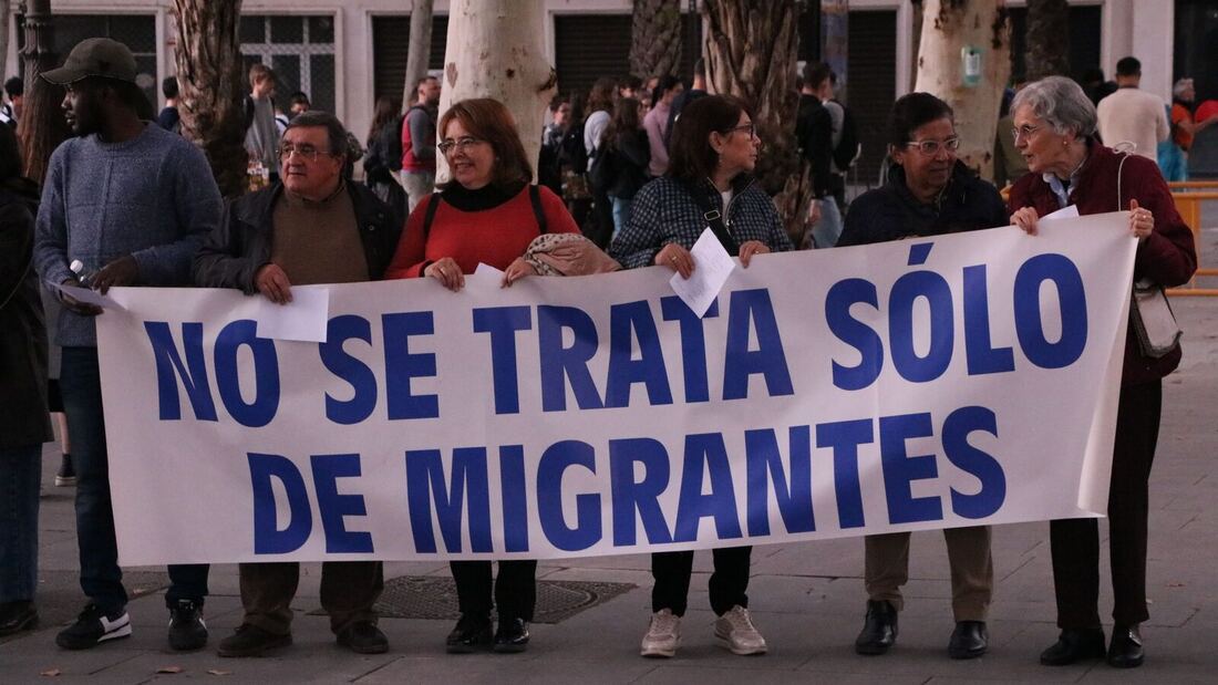 Transfrontera: la iniciativa que transforma la vida de mujeres inmigrantes en Sevilla