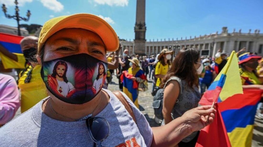 El presidente de Colombia critica a un cura por predicar contra el comunismo