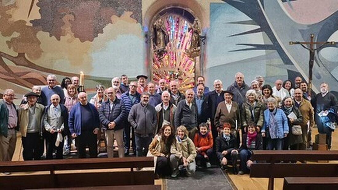 Misioneros vascos comparten en Urkiola su labor en Angola y Bolivia