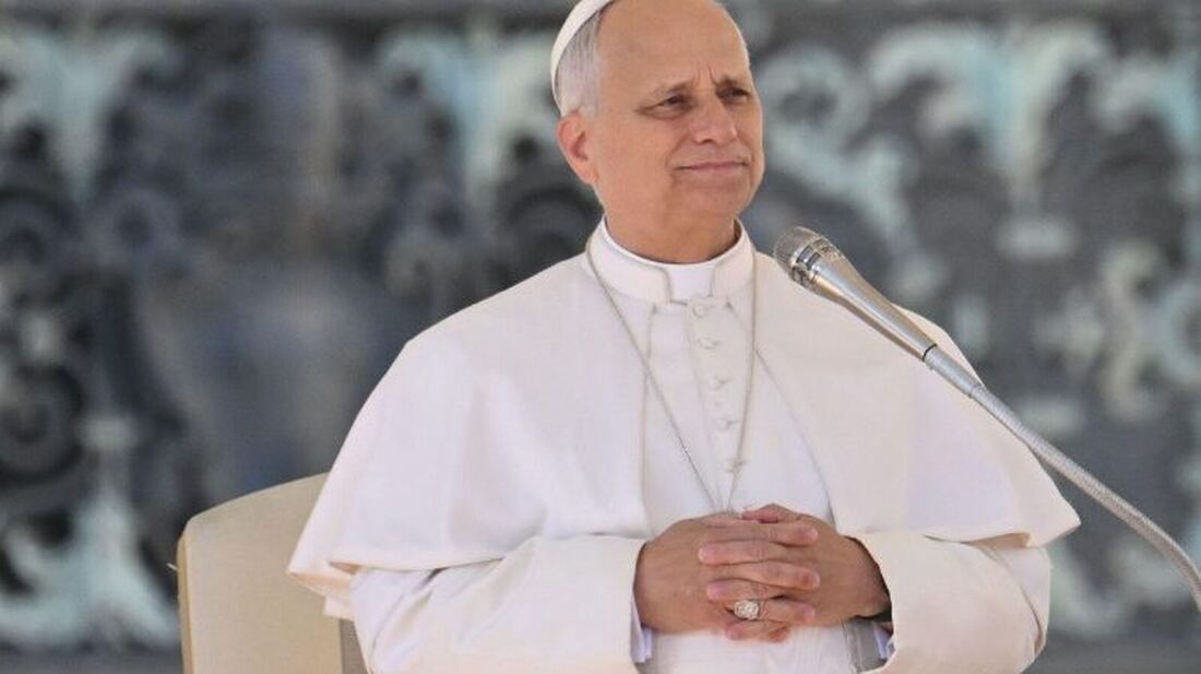 Tensión en la Oficina de Prensa del Vaticano por acusaciones contra Matteo Bruni