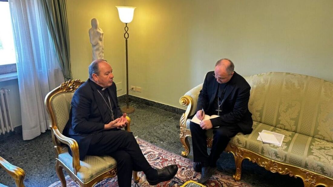 El obispo de Vitoria presenta en Roma el plan pastoral Surrexit