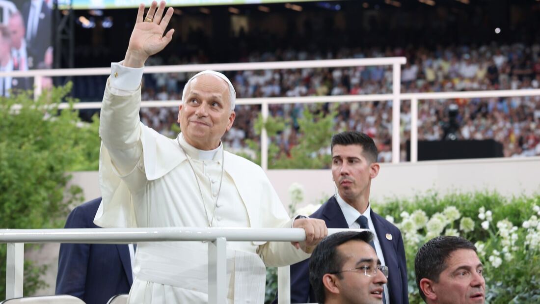 El Papa en el Bernabéu: una Iglesia de alegría contagiosa atrae a adultos a descubrir la fe por primera vez