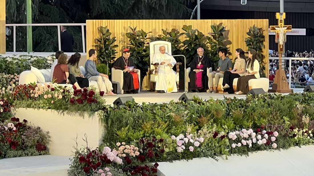 Las 30 frases que deja el Papa León XIV a los jóvenes para que mediten