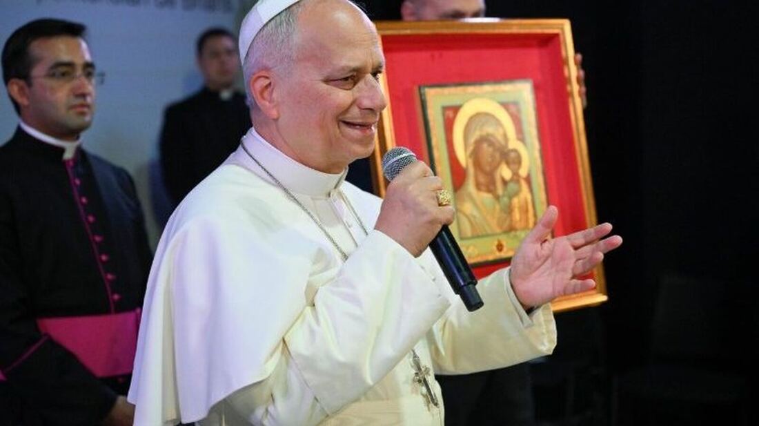 Las preguntas de Renzo al Papa: “¿Dios quiere que haya pobres y ricos?”
