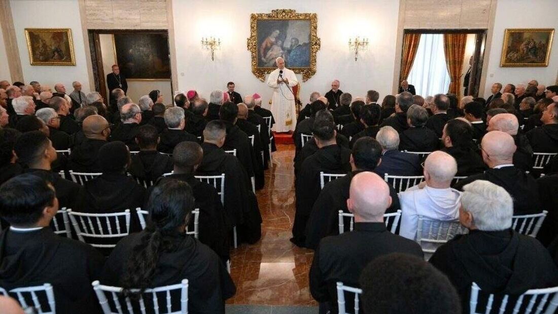 El Papa León XIV se reúne con agustinos en Madrid durante su viaje apostólico a España