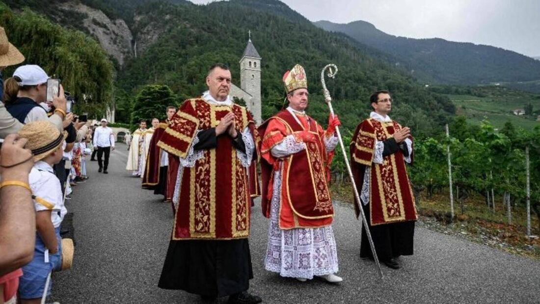 El obispo de Oslo ofrece más misas en rito tradicional tras la crisis de la FSSPX
