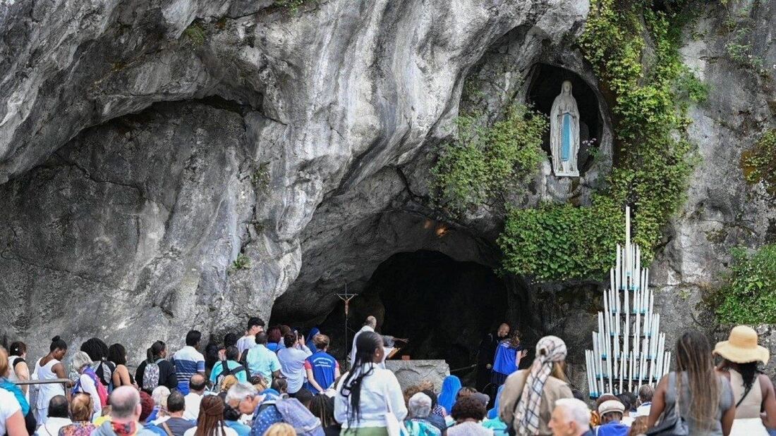 Lourdes se prepara para una visita papal 18 años después y con lleno absoluto