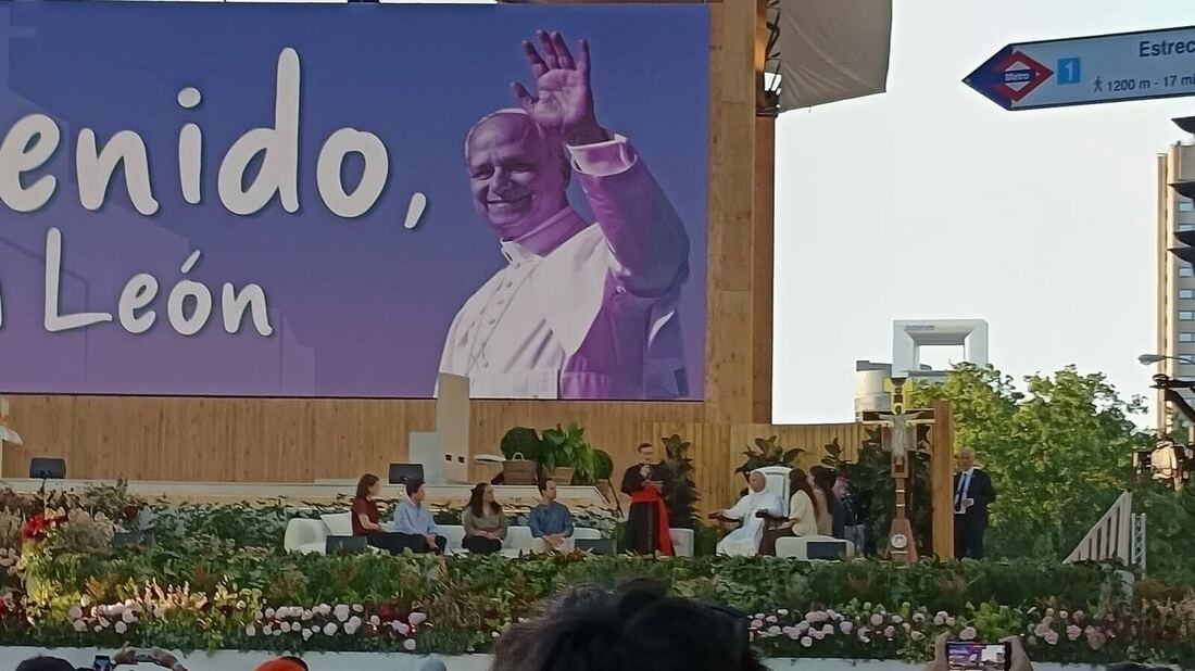 León XIV anima a los jóvenes en la Vigilia de Madrid: "No tengáis miedo jamás de pensar en una vocación"