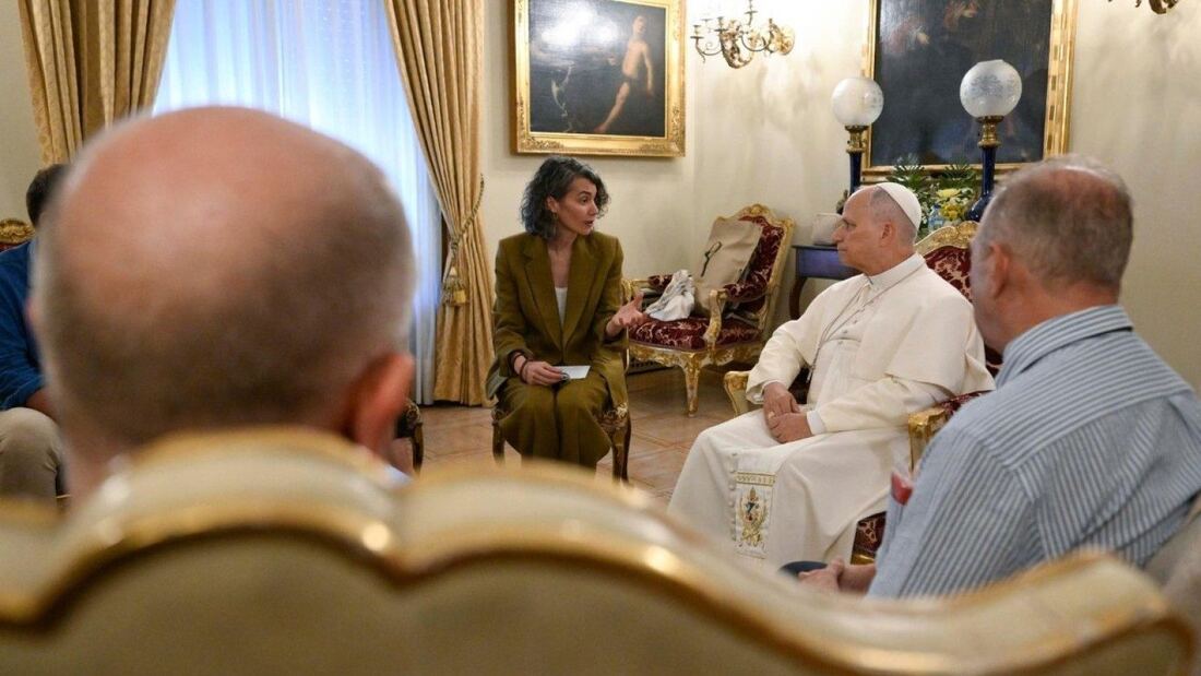 El Papa León XIV se reúne con víctimas de abusos en la Nunciatura de Madrid