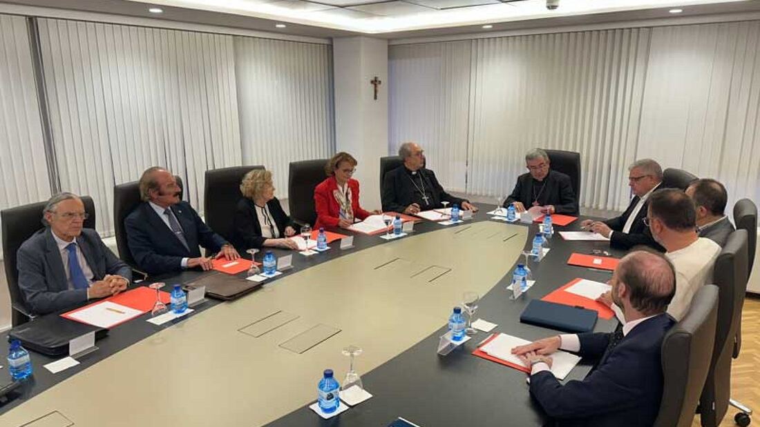 Gobierno e Iglesia pactan una vía de reparación para víctimas de abusos