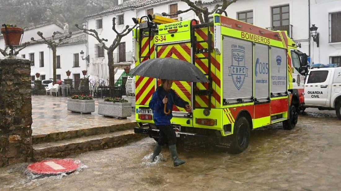 León XIV expresa su cercanía a los afectados por las inundaciones en España y en el Mediterráneo