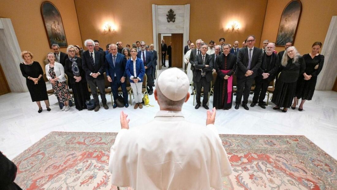 El Papa anima a los escritores a sembrar reconciliación y encuentro