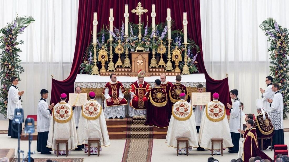 La FSSPX ignora a León XIV y ordena cuatro obispos bajo amenaza de excomunión