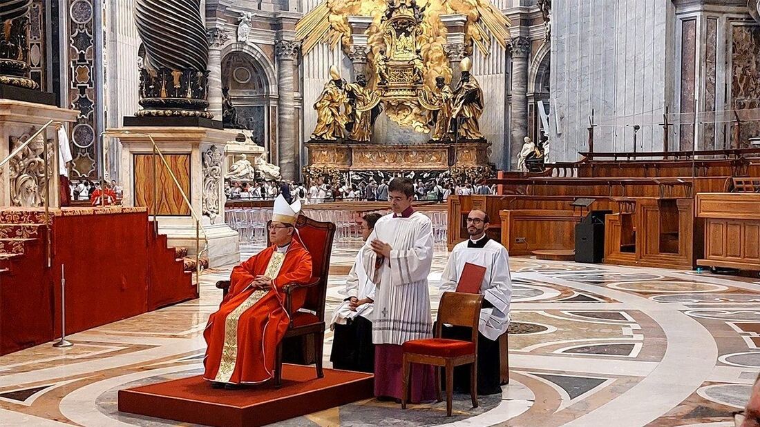 El cardenal Tagle pide paz y justicia en misa del Jubileo de las Familias Religiosas y los Movimientos Laicos