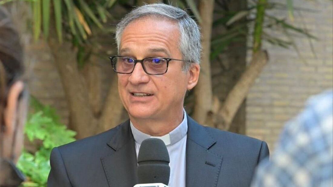 Viganò resalta en los Abruzos la armonía entre ciencia y fe

