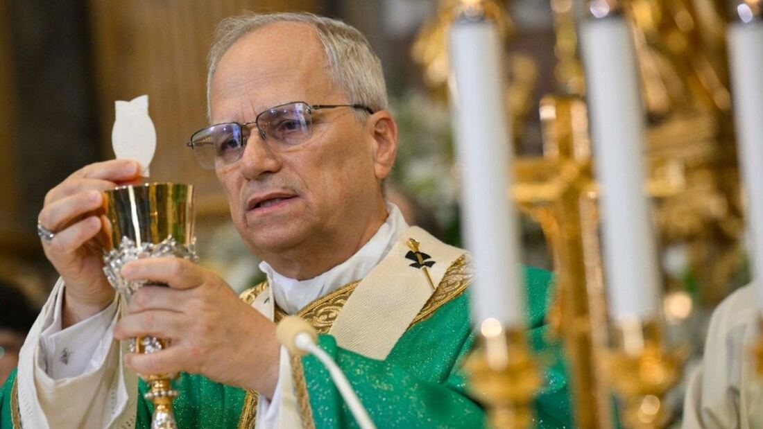 La arquidiócesis de Paraná honra al cardenal Karlic con misas y oraciones